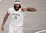 开云体育登录-篮网完胜热火，浓眉哥高光表现