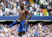 开云体育登录-温网险胜美网，辛纳扛起全队，一场定义时代的胜利