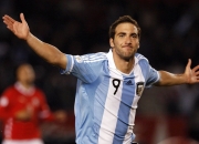 开云体育入口-阿坎吉一锤定音！曼城强压比利亚雷亚尔，年度焦点战由他接管