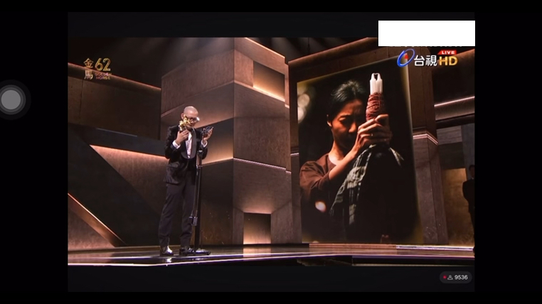 包含传奇再出发：刷新记录再次绽放光芒的词条