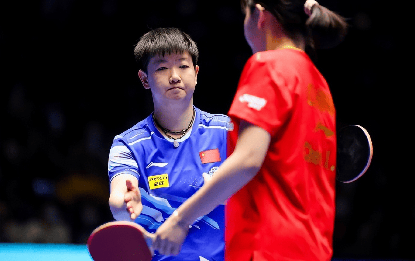 包含亚洲杯竞争激烈战绩取得关键胜利的词条