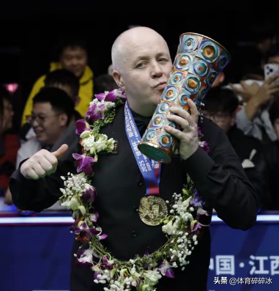 关于精湛技艺赢得掌声，球员风采一览无余的信息