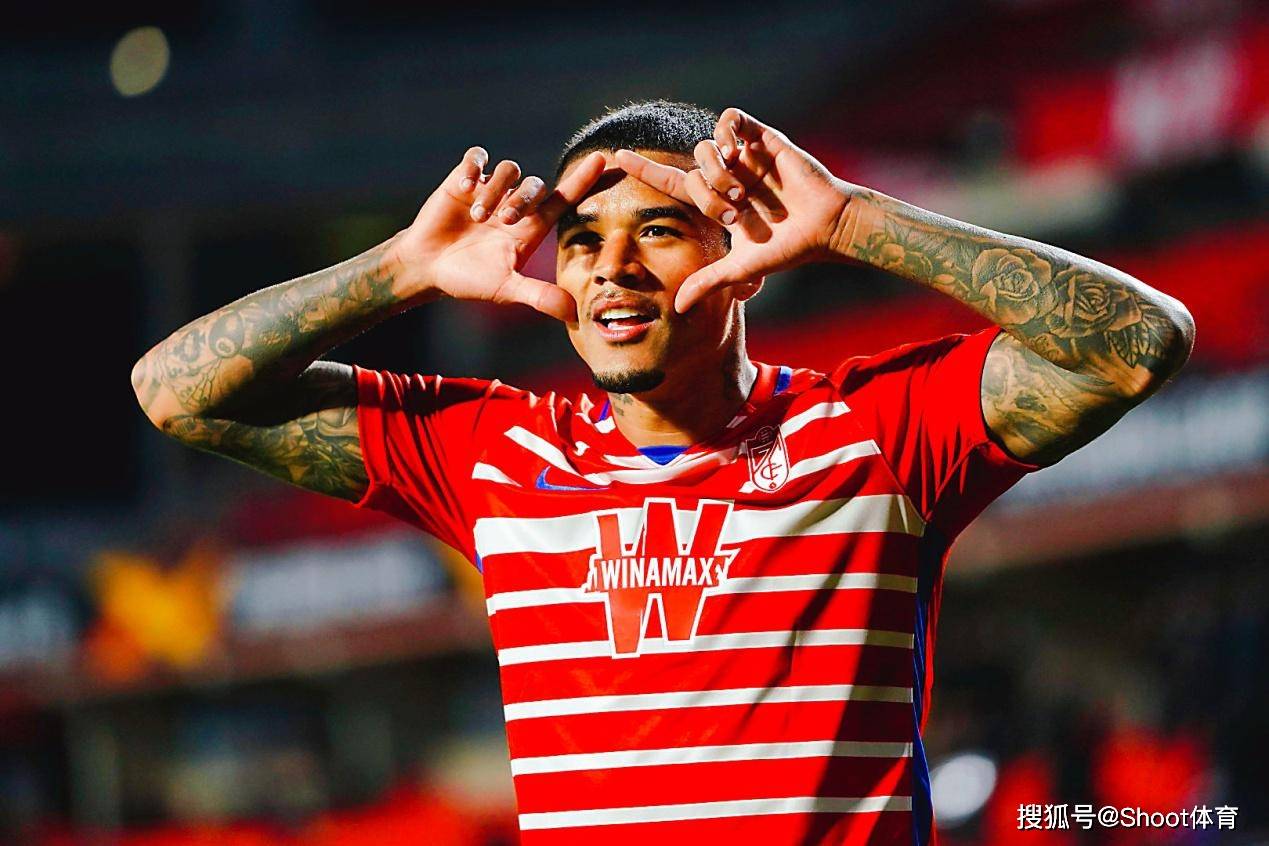 包含格拉纳达不敌对手，遗憾告负的词条