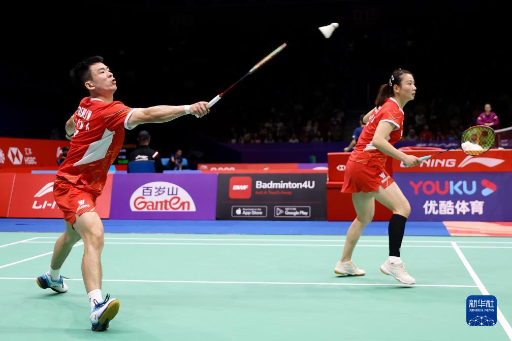 关于丹麦队鏖战日本队，郑思维统治全场的信息