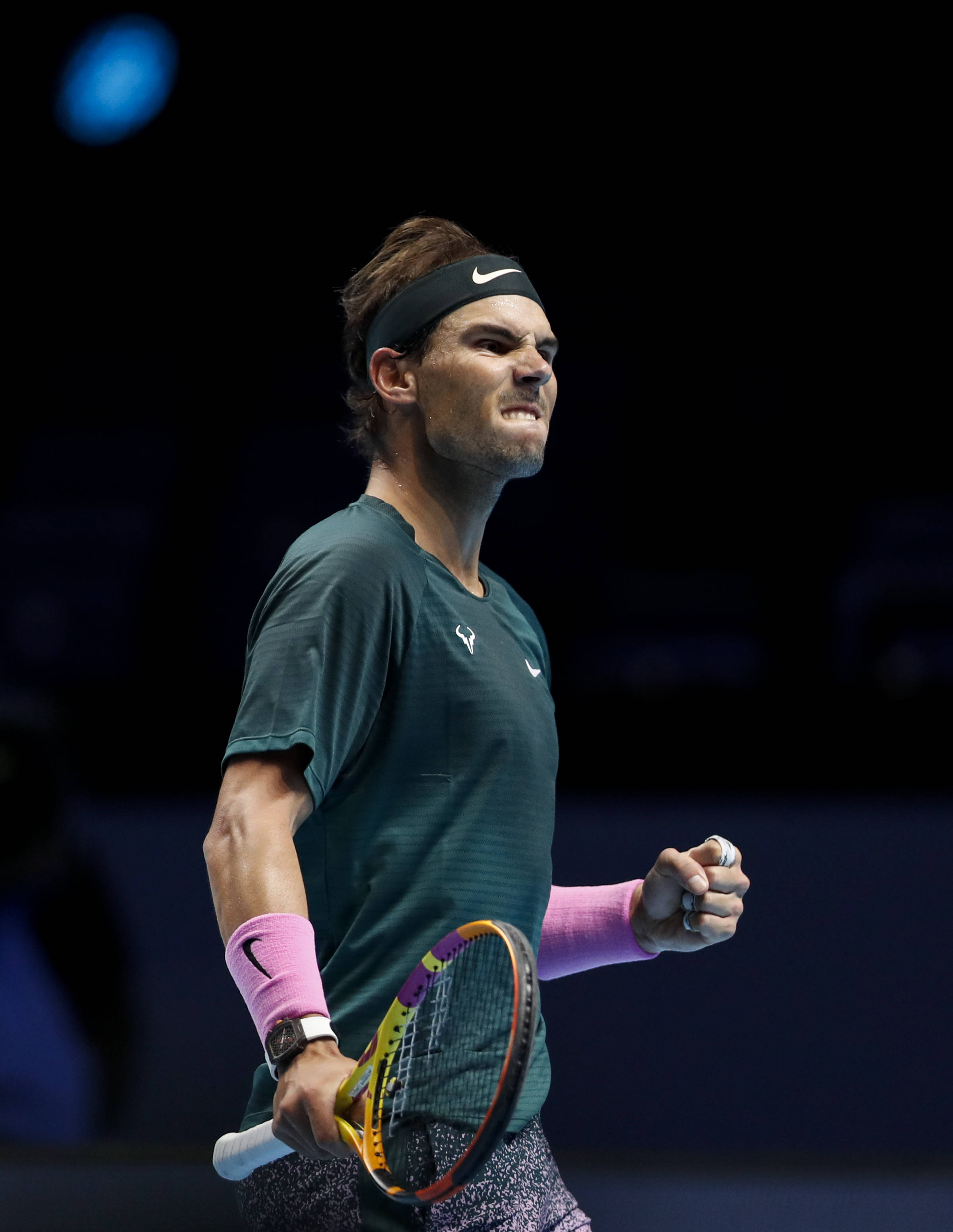 包含ATP总决赛鏖战拉沃尔杯，纳达尔状态火热的词条