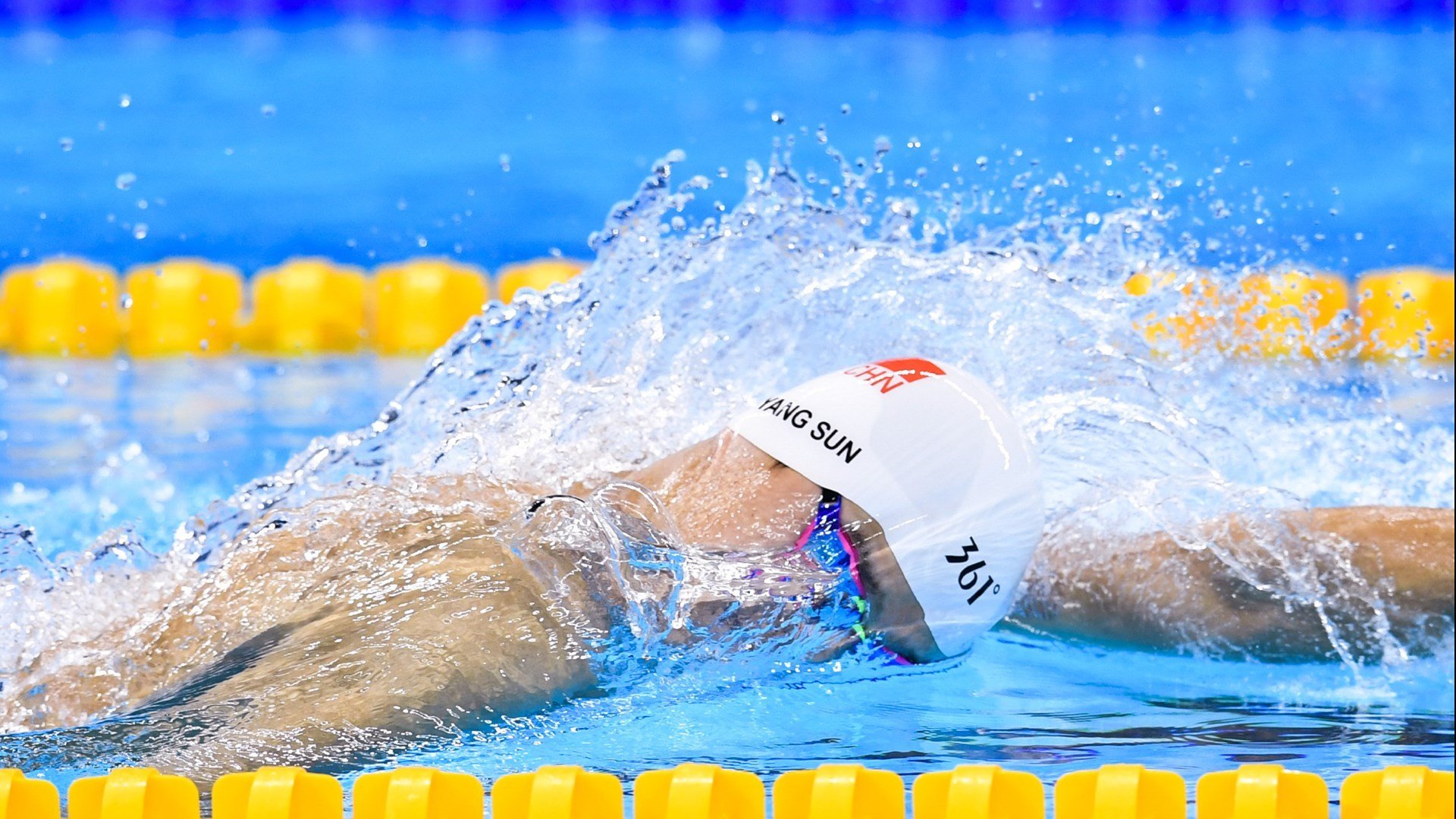 喀麦隆掀翻德国，格列兹曼如何成为改写历史的关键先生